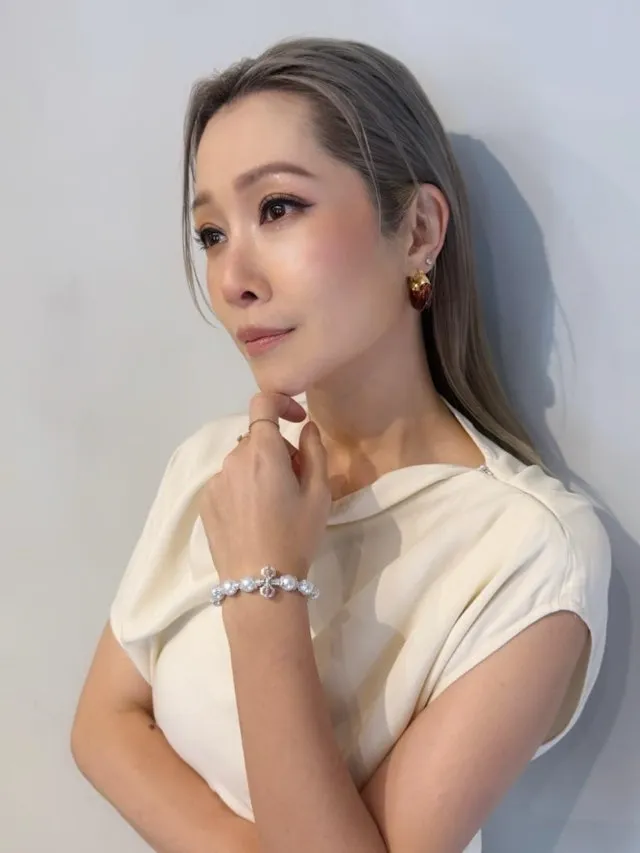 關心妍演唱會飛