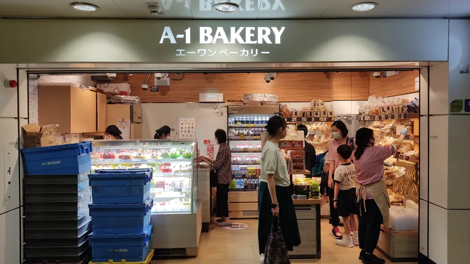 灣仔站周邊餐飲及補給